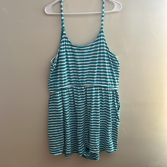 Romper - Picture 2 of 2